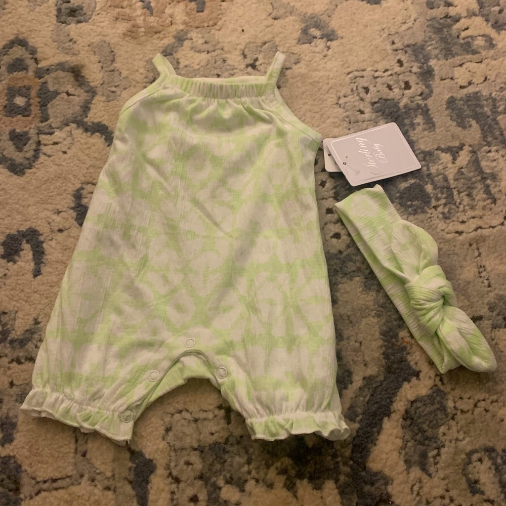 Baby romper with headband